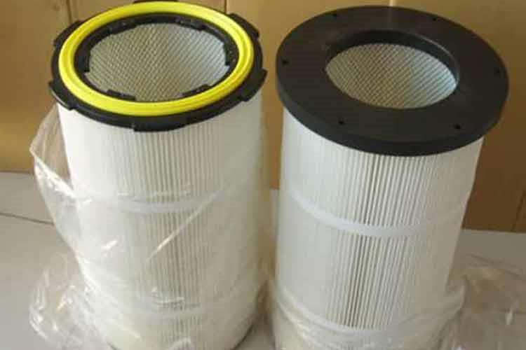 卡盘式博鱼（中国）官方在线登录包括用隔板分隔的过滤室和净气室两个气室，旋转脉冲喷吹的部件包括喷吹导管、圆形滤筒