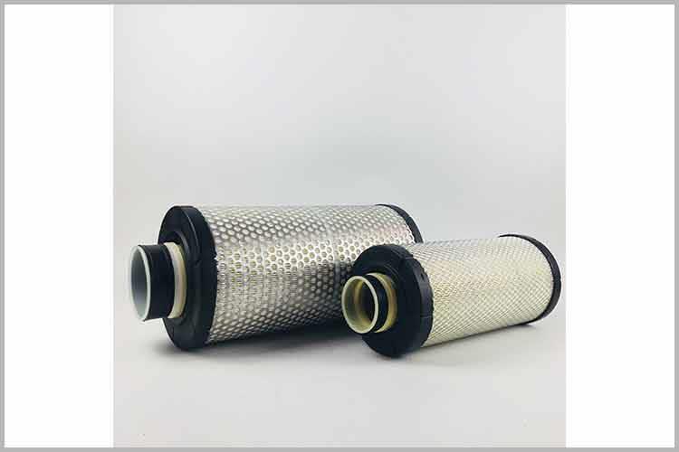 定期清洗工业博鱼网页版油盘和更换机油