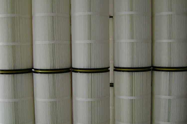 聚酯纤维博鱼（中国）官方在线登录停机后，在无引风的情况下仍应开动喷吹清灰机构