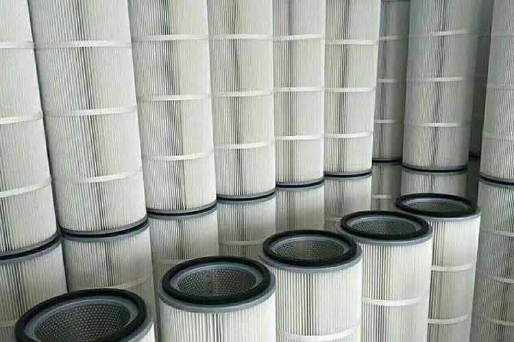 喷砂机博鱼（中国）官方在线登录适于中小除尘系统非粘性、低浓度、粒粗粉尘除尘用，也适于一些老式袋除尘器的改造用