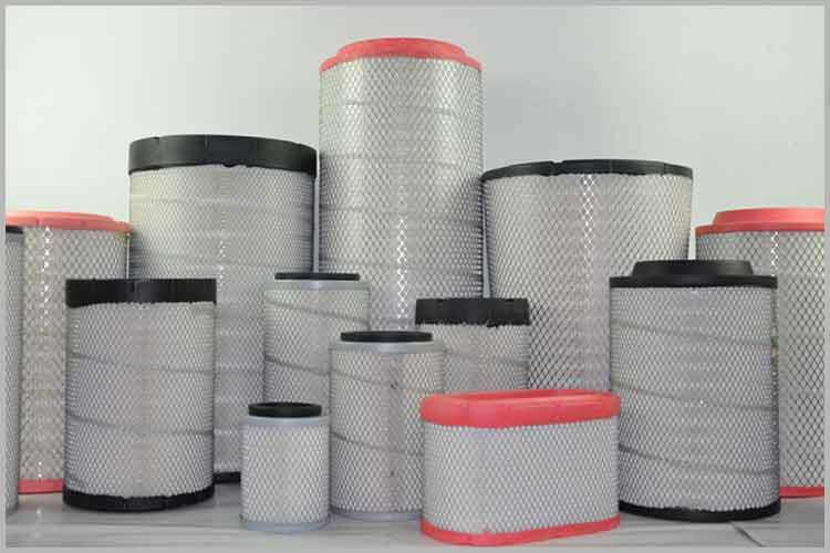 当博鱼网页版的滤芯被悬浮颗粒堵塞到不能满足发动机工作所需的空气流量时，发动机工作状态会出现异常